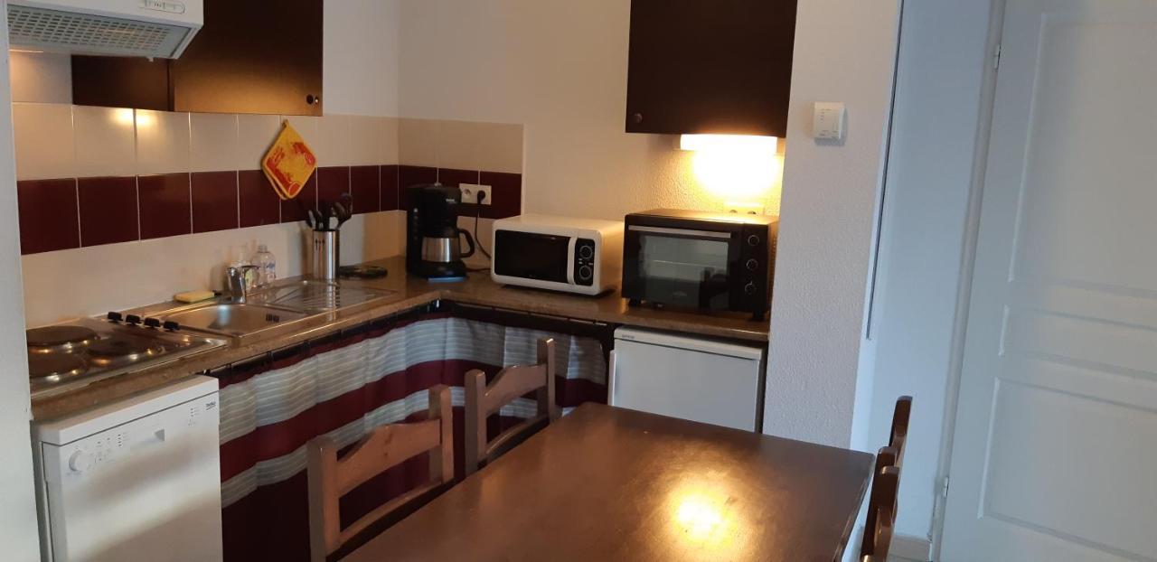 Charmant Logement Avec Piscine Bergerac Dış mekan fotoğraf