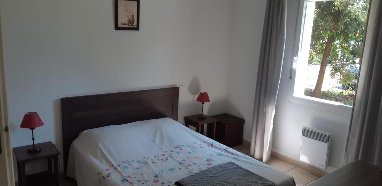 Charmant Logement Avec Piscine Bergerac Dış mekan fotoğraf